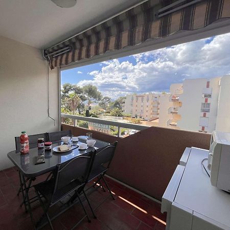 Studio Cabine A St-Raphael Avec Terrasse Et Parking, A 100M De La Plage - Fr-1-226A-23 Saint-Raphaël 외부 사진