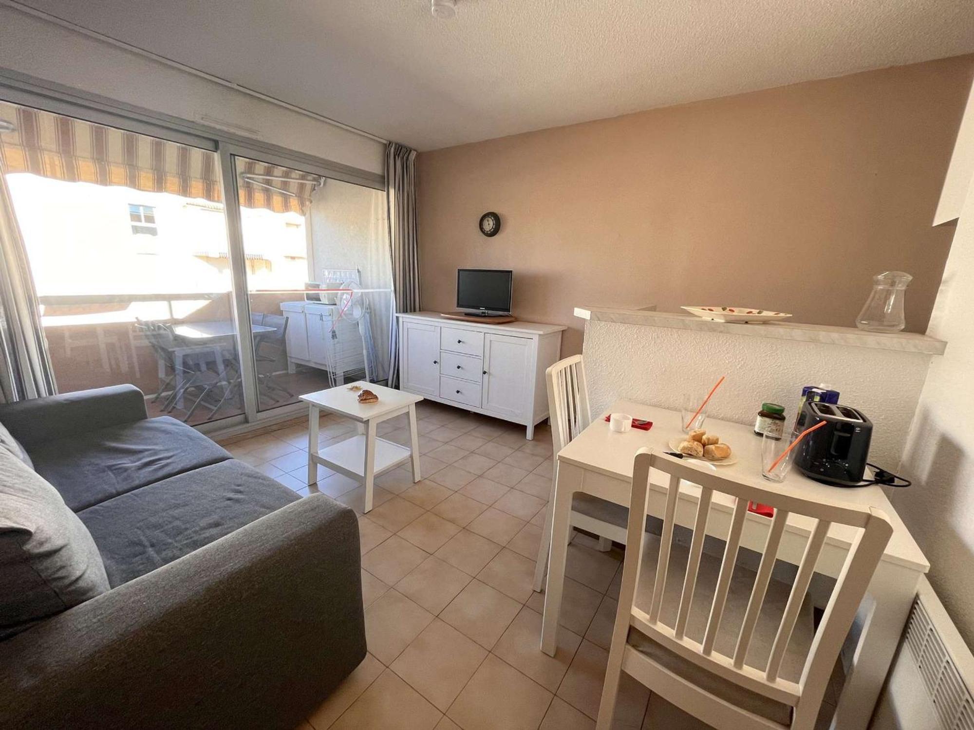 Studio Cabine A St-Raphael Avec Terrasse Et Parking, A 100M De La Plage - Fr-1-226A-23 Saint-Raphaël 외부 사진