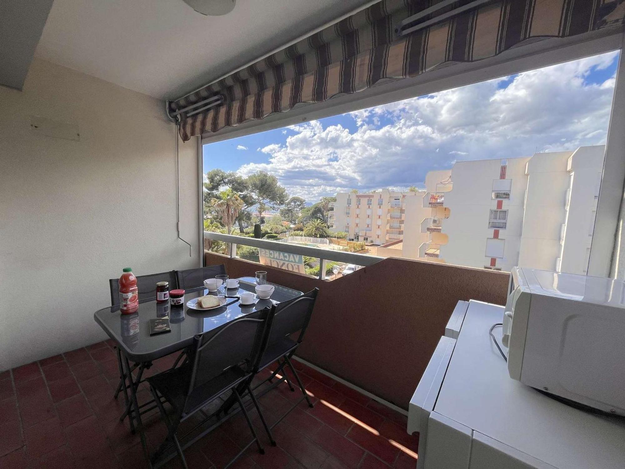 Studio Cabine A St-Raphael Avec Terrasse Et Parking, A 100M De La Plage - Fr-1-226A-23 Saint-Raphaël 외부 사진